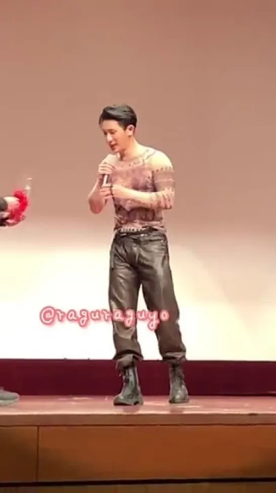 [VK][220217] WONHO fancam @ Ktown4U fansign