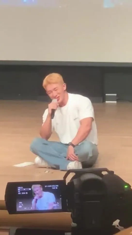 [VK][210314] WONHO fancam @ Sound Wave fansign