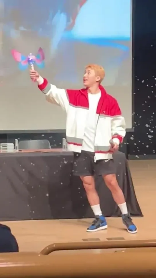 [VK][210321] WONHO fancam @ Music Korea fansign