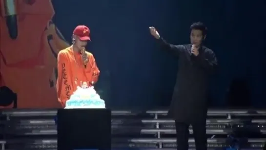 [CUT] 160501 'The Road' Concert @ ZTao ft. Xiao Shenyang - Birthday Celebrating