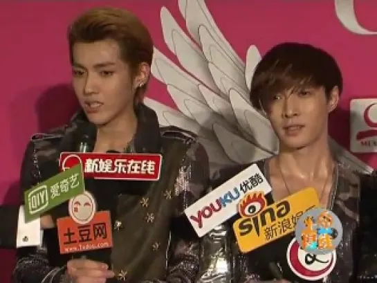 120917 EXO-M interview after award ceremony [1]