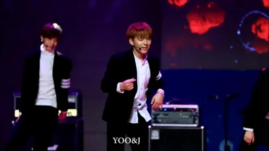 [FC|VK][14.11.2015] Monsta X - Honestly | Yongin concert (Kihyun)