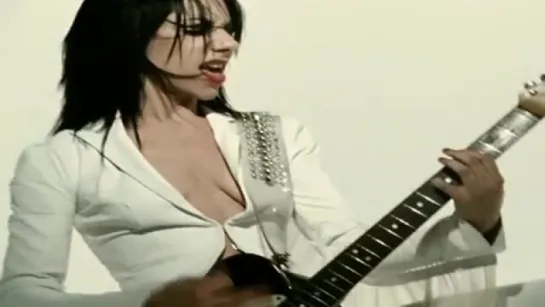 PJ Harvey - This Is Love