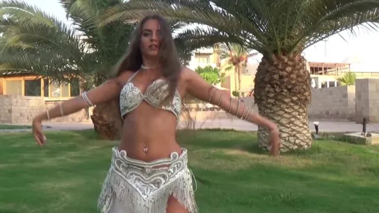 Tamally Maak - Amr Diab تملى معاك - عمرو دياب - Isabella Belly Dance الرقص الشرقي HD