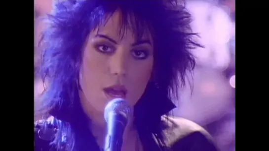 Joan Jett ''I Hate Myself For Loving You''