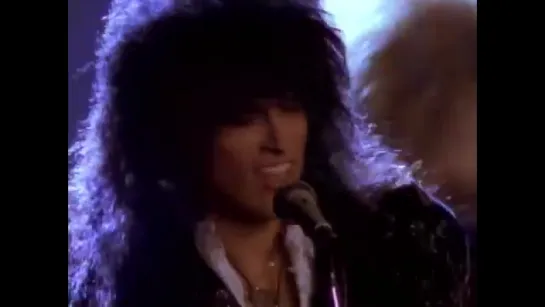 Britny Fox "Long Way To Love"