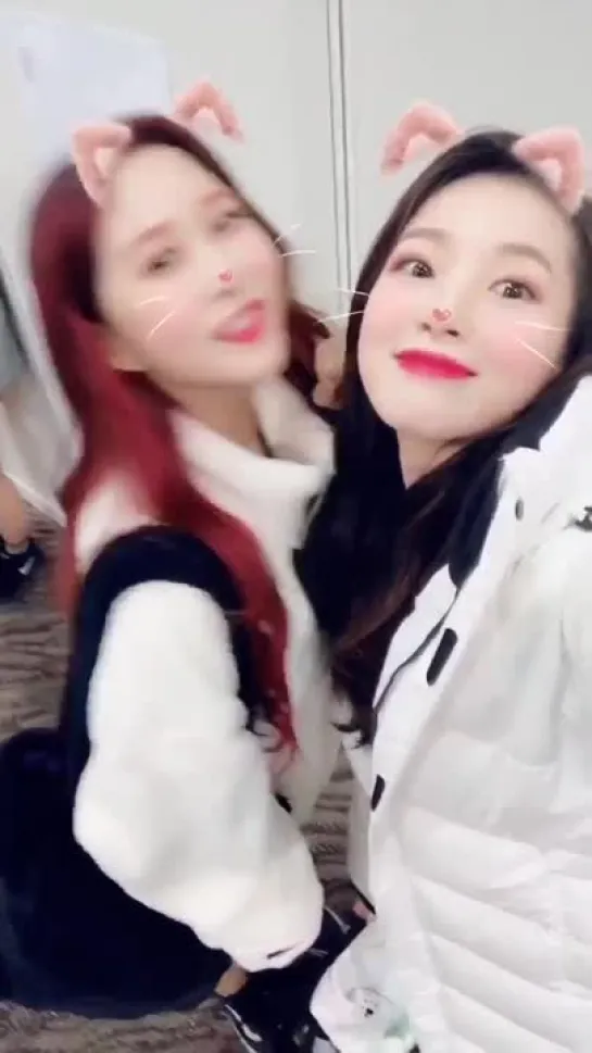 [SNS] 181215 OH MY GIRL Twitter update @ Dayoung