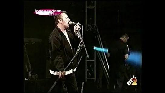 Joe Strummer & The Mescaleros - Independent Days Festival, Bologna, Italy, 04.09.99