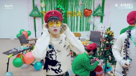 [T:TIME] ‘Wishlist’ Special Video (Holiday ver.) - TXT (투모로우바이투게더)