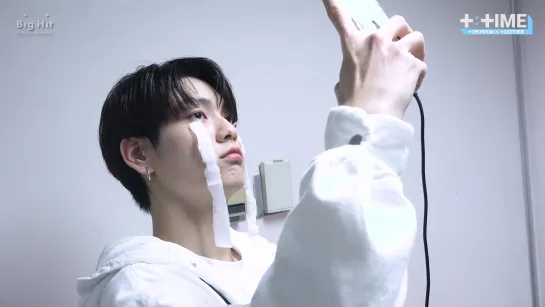 [T:TIME] SOOBIN's Tears Selfie Shooting - TXT (투모로우바이투게더)