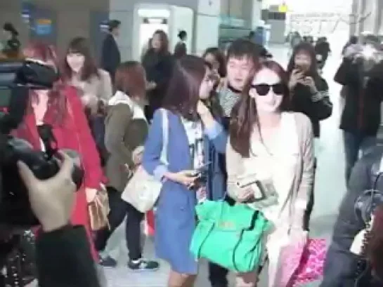 130315 SISTAR @ Incheon Airport (Leave for MBC Korean Music Wave in BKK)