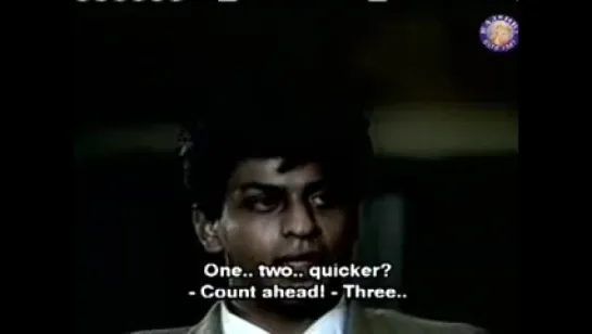 SRK-Best Comedy ever (from Fauji)