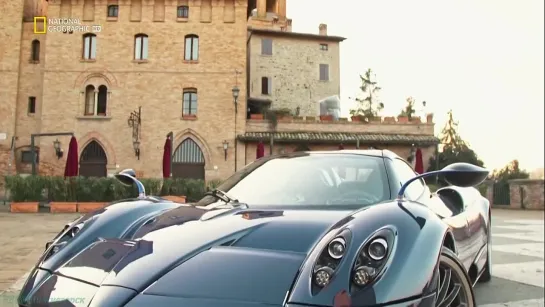 05.Самые лучшие суперкары . Pagani Huayra Roadster (2019)