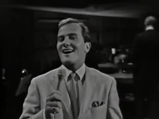 Pat Boone "My Baby Just Cares For Me" on The Ed Sullivan Show (1964)