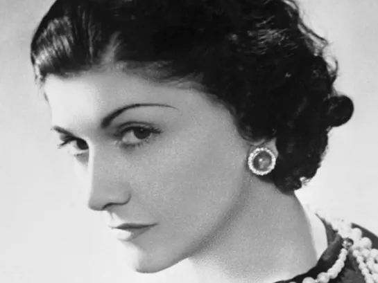 BBC: Выдающиеся женщины ХХ столетия. Коко Шанель / BBC: Extraordinary Women. Coco Chanel (2011)