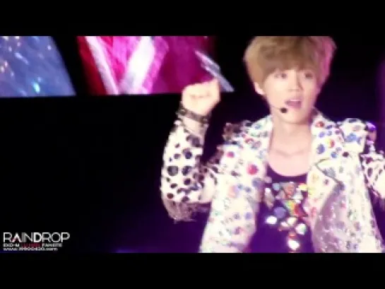 [FANCAM] 121125 SMTOWN in BANGKOK (XiaoLu focuse)