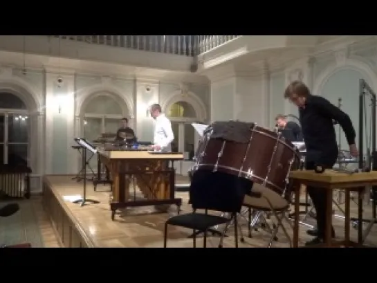 Небойша Йован Живкович Lamento e danza Barbara for Marimba & 3 Percussionists