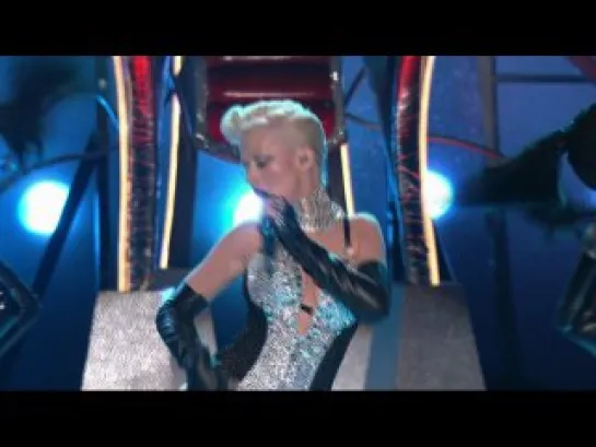 Christina Aguilera - MTV Movie Awards 2010 Medley