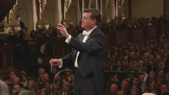 Beethoven  Symphony No.2 in D major - Wiener Philharmoniker, Christian Thielemann (HD 1080p)