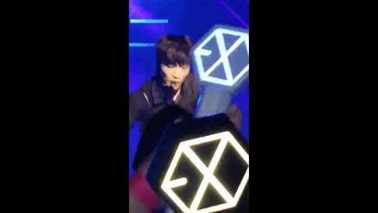 ᴴᴰEXO 엑소 Lay So Close Dance #EXOrDIUMinSeoulDay3 160724