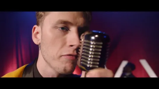 Machine Gun Kelly - Let You Go (HD)