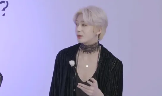 [VK][181022] Hyungwon praising Wonho @ VLIVE