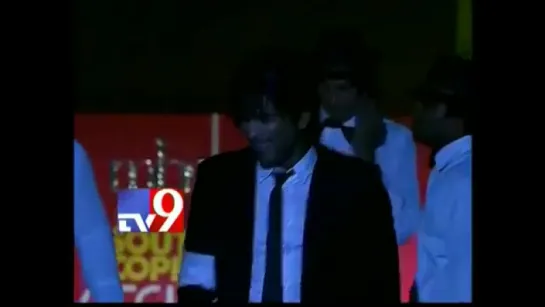 Allu Arjun dances to Michael Jackson songs   Tv9