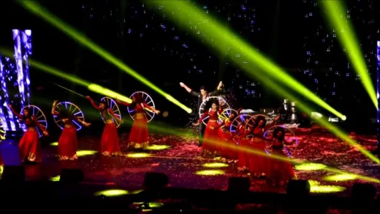 SLAM Tour 2014 - New Jersey - Part 5 - Shah Rukh Khan, Deepika Padukone Performance Full HD