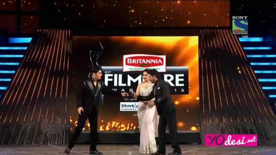 Filmfare Awards 2016 - Шахрукх Кхан и Мадхури Дикшит на сцене