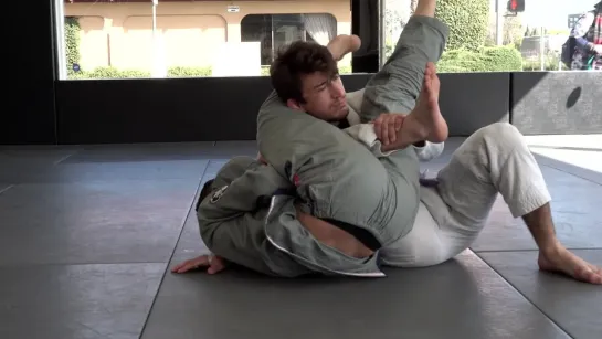 Caio Terra - 7 COUNTERING THE LAPEL SIT UP X WITH THE BACK STEP (REVERSE HALF ROCKING SWEEP )