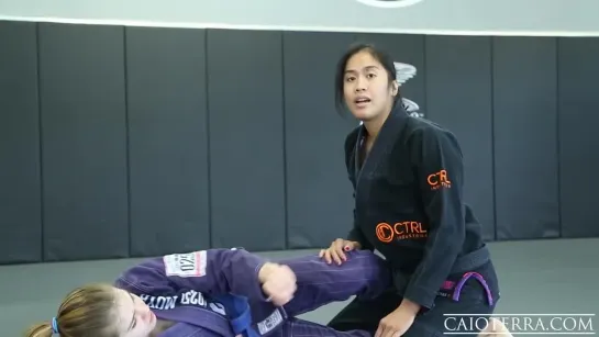 KRISTINA BARLAAN - 1 Half guard SMASH PASS HUGGING THE HEAD