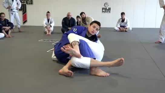 Caio Terra - 5 HIP SWITCH PASS USING THE KNEE - CORRECTING STUDENTS