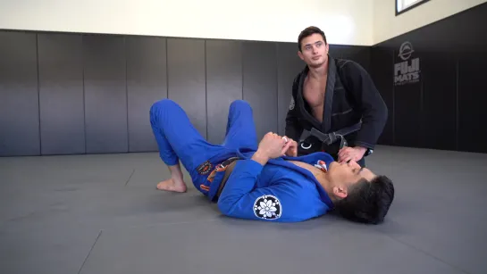 Caio Terra  - Mount and Back Transition when opponent stalls closing arms