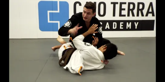 Caio Terra - 3 BRABO CHOKE