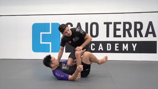 Caio Terra - 2 FLOATING PASS FROM SHIN ON SHIN GUARD (TO KNEE SLIDE)