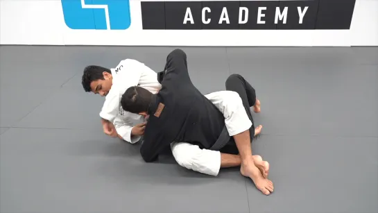 RUDSON MATEUS - HIP SWITCH TO SIT UP SWEEP (RUDSON MATEUS)