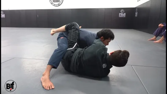 Caio Terra -MODIFIED SLEEVE DRAG TO ARMLOCK