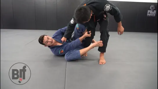 Caio Terra - 3 Knee Drag Dela Riva Guard Retention to the back