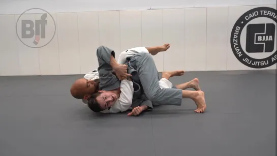 Caio Terra - BACK DEFENSE – SIDE LOAD TO KNEE SLIDE PASS