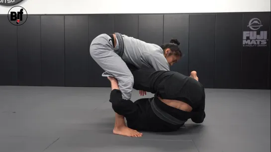 Caio Terra - lapel lasso to reverse dela worm armlock