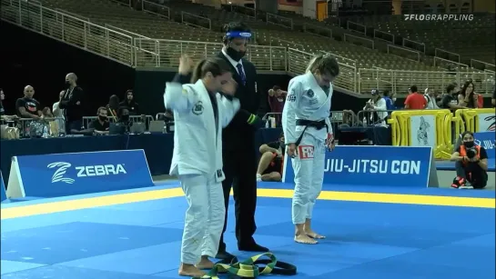 Mayssa Bastos vs Patrícia Fontes  #ibjjfpan2020 final LIGHT-FEATHER