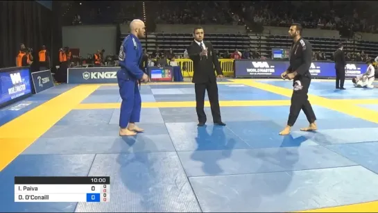 Igor Paiva vs Darragh OConaill middle 1 #ibjjfpan19