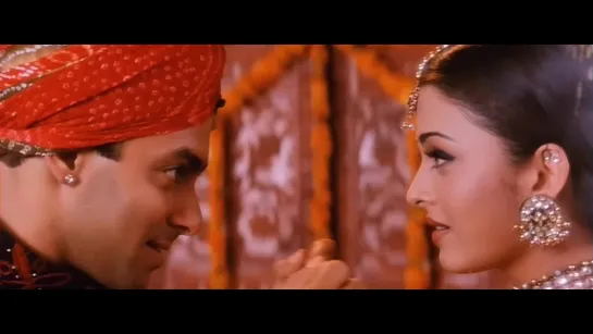 Hum Dil De Chuke Sanam (1999) - Aankhon Ki Gustakhiyan