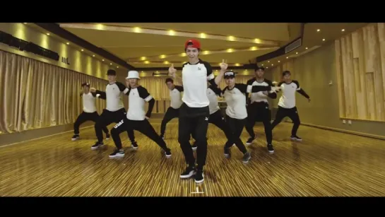 [VIDEO] Luhan - 'Football Gang' Dance Practice Video