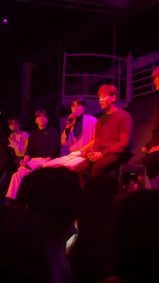 [VK][200211] MONSTA X fancam Talk Time @ 99.7 NOW Radio