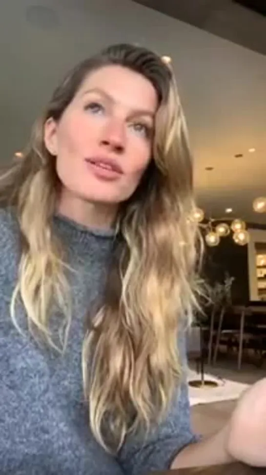 GISELE BÜNDCHEN INSTAGRAM LIVE (Q + A)