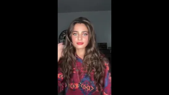 Taylor Hill IGTV Makeup Tutorial