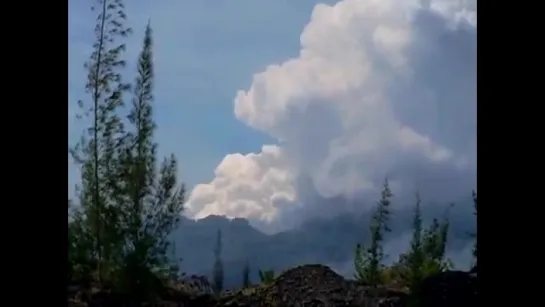 Green Lake Steam Plume in Kapoho Hawaii 2018 Eruption