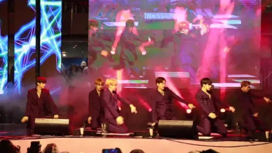 [VK][08.04.18][Fancam] Geumcheon Harmony Cherry Blossom Festival