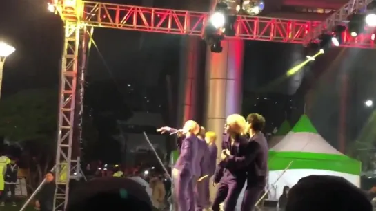 [VK][08.04.18][Fancam] Geumcheon Harmony Cherry Blossom Festival